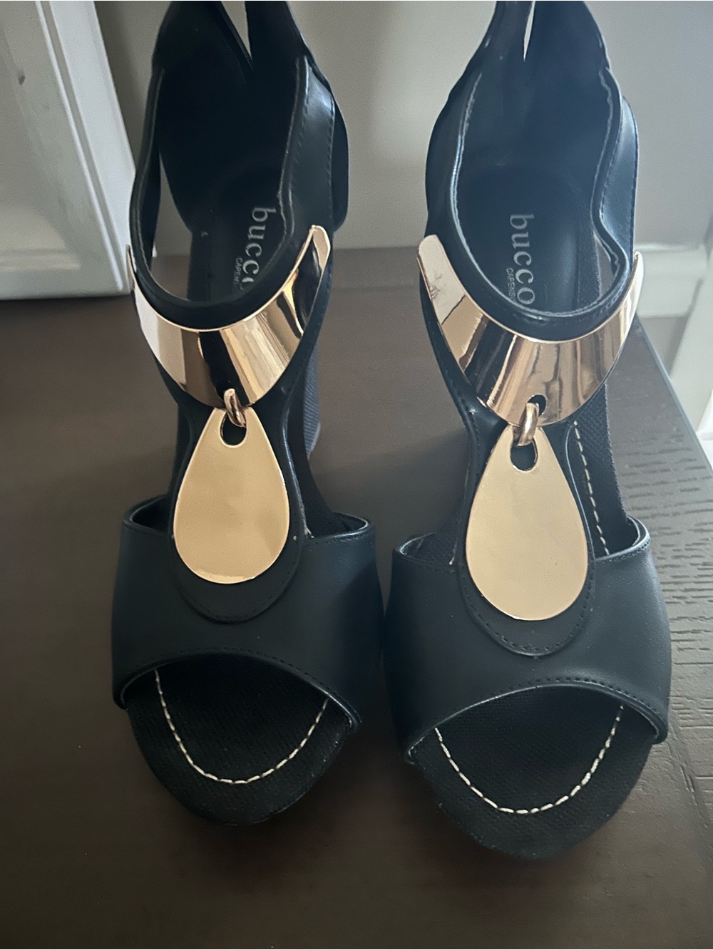 bucco Black Heeled Sandals with Gold Teardrop Detail